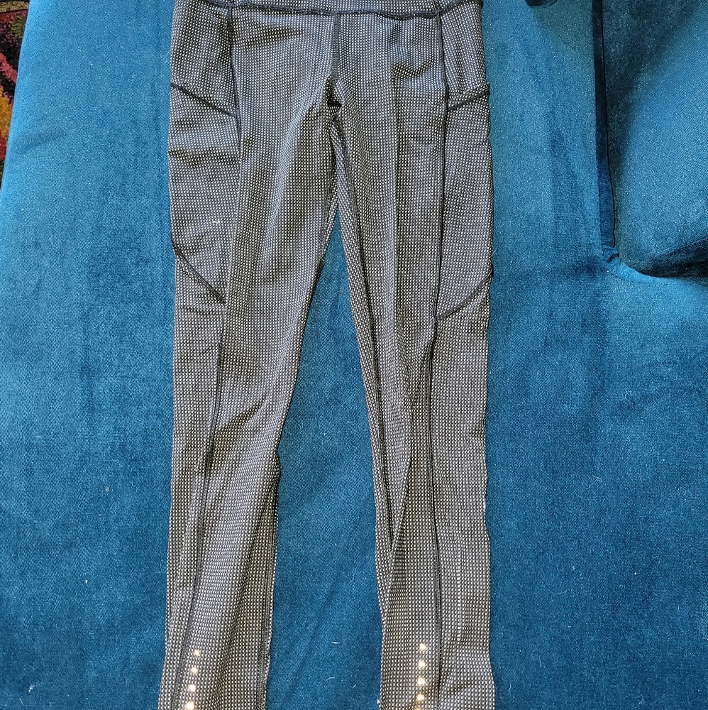 Lululemon fast n free tights sz 4